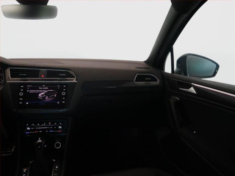 Volkswagen Tiguan - hlavní fotka