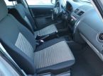 Suzuki SX4 - fotka číslo 8