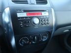Suzuki SX4 - fotka číslo 11