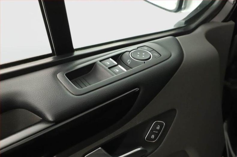Ford Tourneo - hlavní fotka