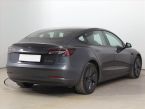 Tesla Model 3 - fotka číslo 4