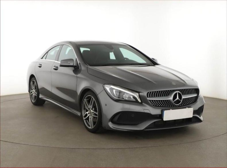 Mercedes Třída CLA - hlavní foto