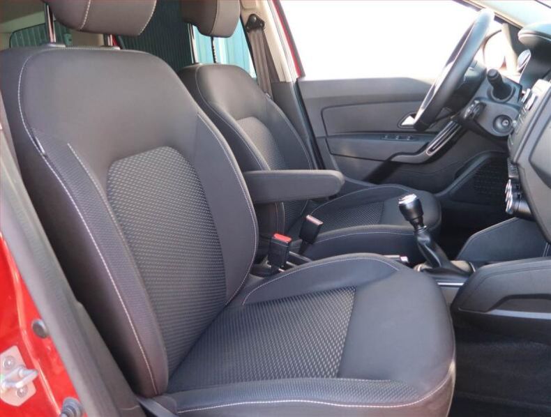 Dacia Duster - hlavní fotka