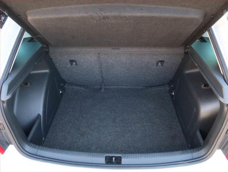 Škoda Rapid - hlavní fotka