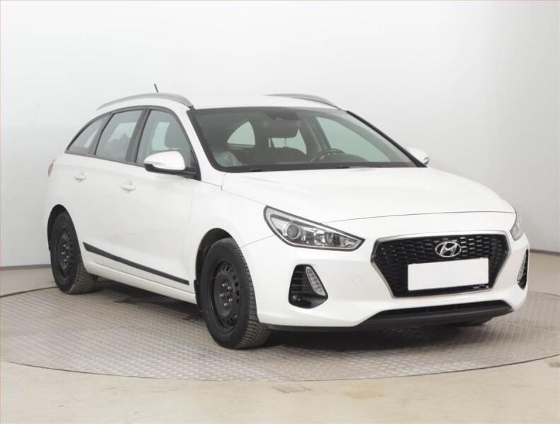Hyundai i30 - hlavní foto