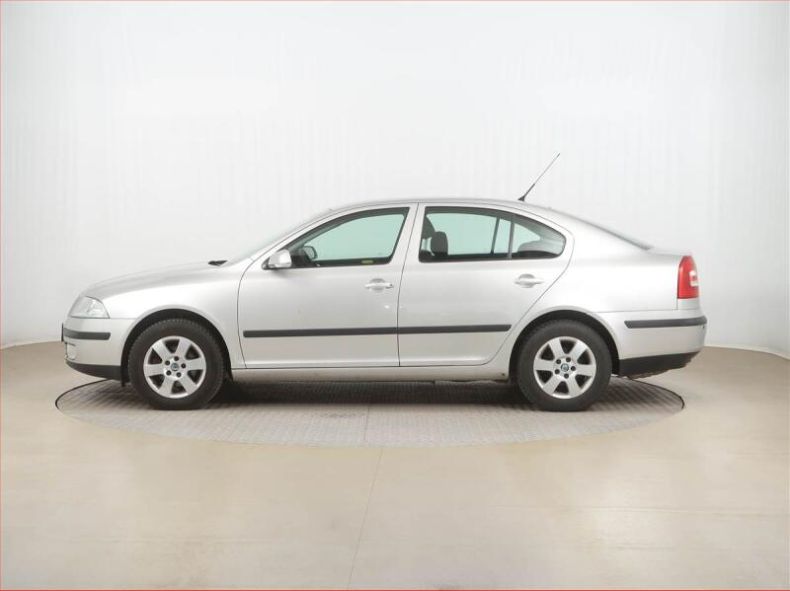 Škoda Octavia - hlavní fotka