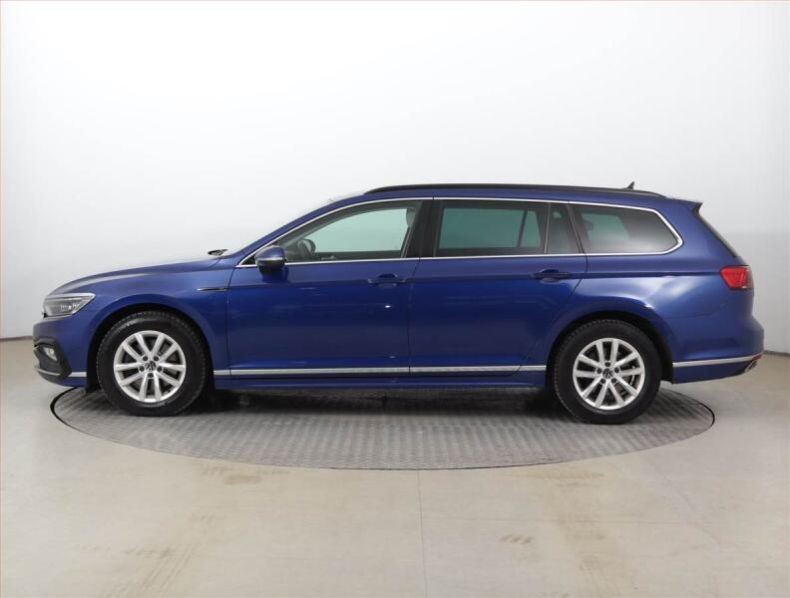 Volkswagen Passat - hlavní fotka