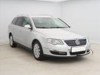 Volkswagen Passat - fotka číslo 0