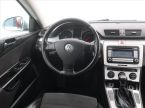 Volkswagen Passat - fotka číslo 6