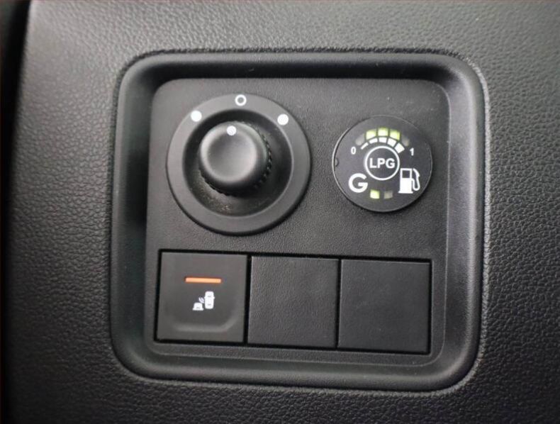 Dacia Duster - hlavní fotka