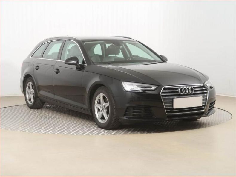 Audi A4 - hlavní foto