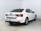 Škoda Superb - fotka číslo 4