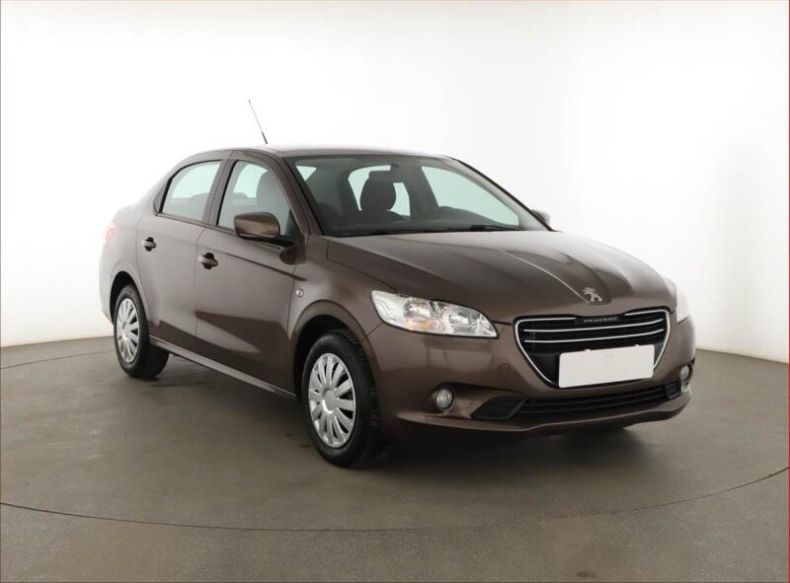 Peugeot 301 - hlavní foto