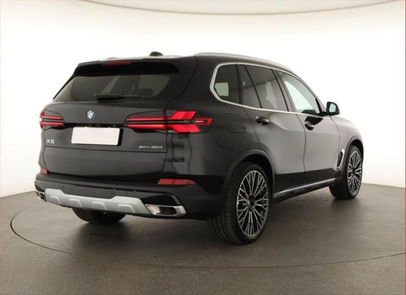 BMW X5 - hlavní fotka