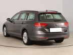 Volkswagen Passat - fotka číslo 3