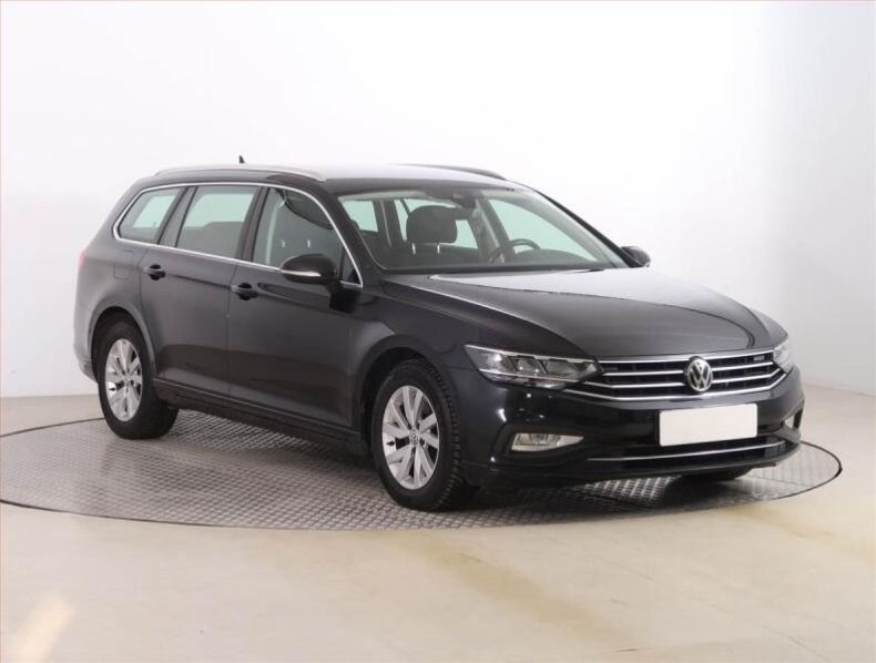 Volkswagen Passat - hlavní foto