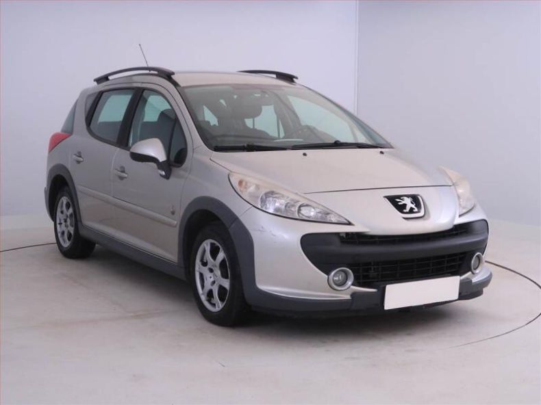 Peugeot 207 - hlavní foto