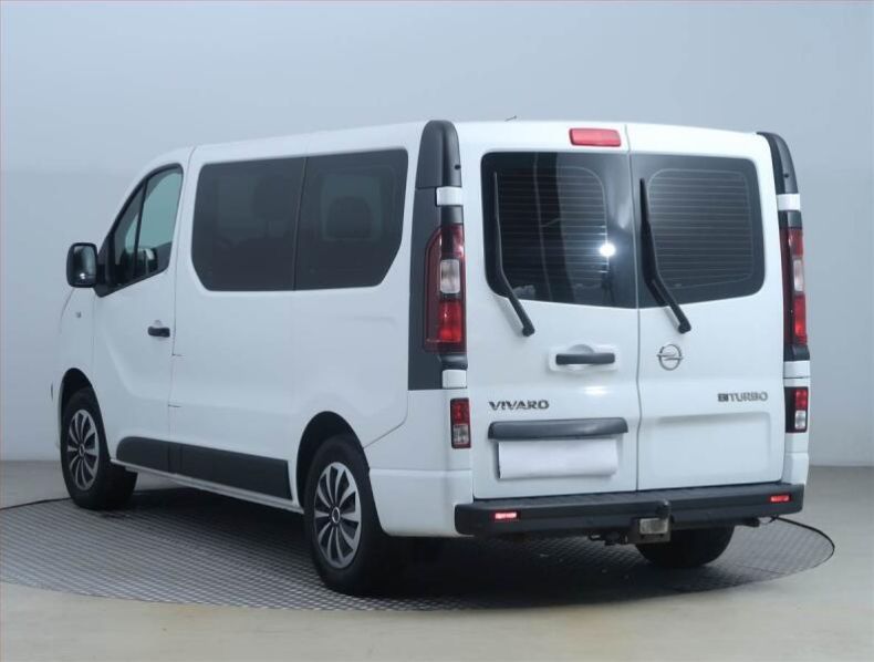 Opel Vivaro - hlavní fotka