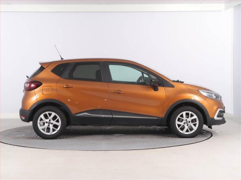 Renault Captur - hlavní fotka