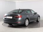 Škoda Superb - fotka číslo 4