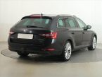 Škoda Superb - fotka číslo 4