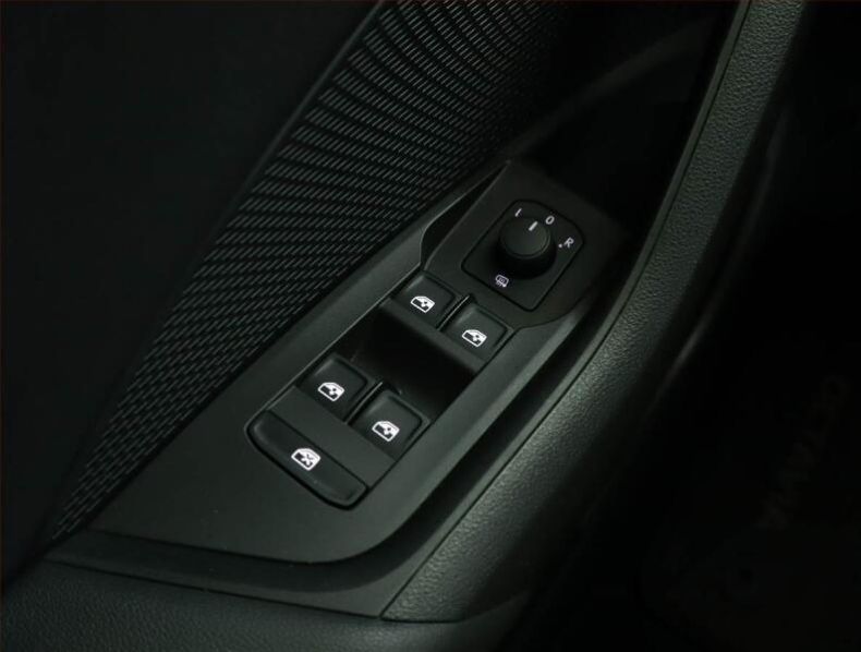 Škoda Octavia - hlavní fotka