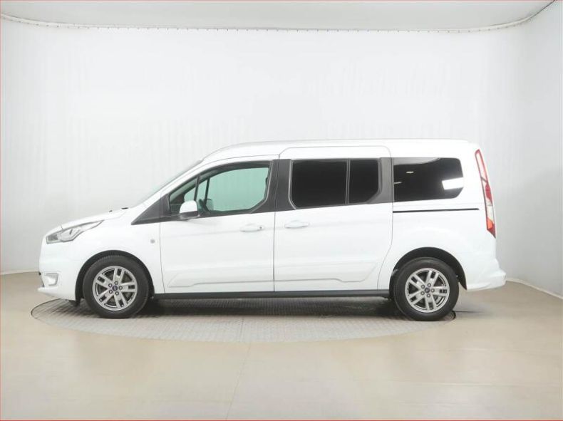 Ford Tourneo - hlavní fotka