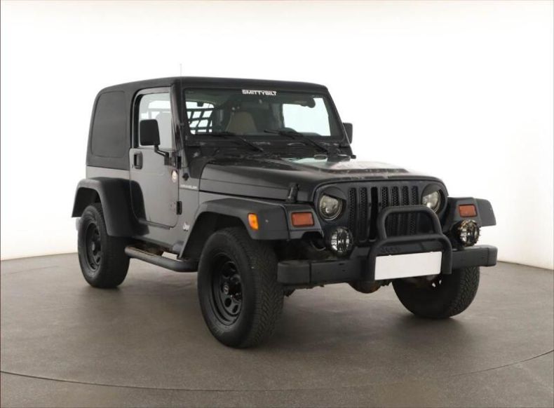Jeep Wrangler - hlavní foto