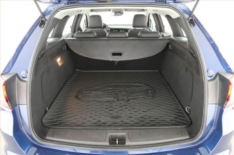 Opel Astra - hlavní fotka