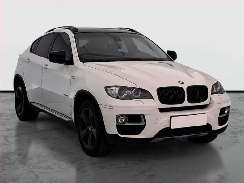 BMW X6 - hlavní foto