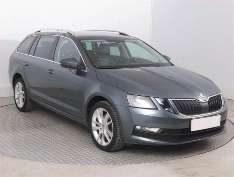 Škoda Octavia - hlavní foto