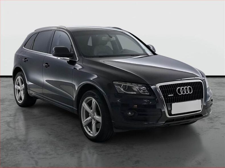 Audi Q5 - hlavní foto