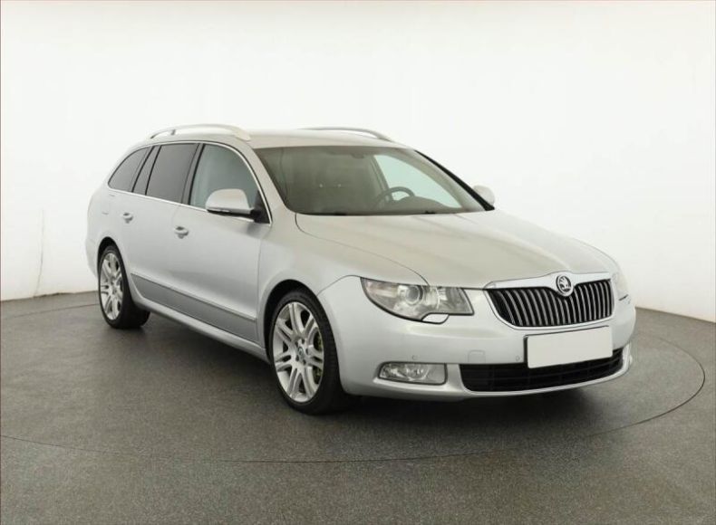 Škoda Superb - hlavní fotka inzerátu