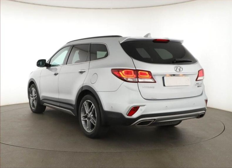 Hyundai Santa Fe - hlavní fotka