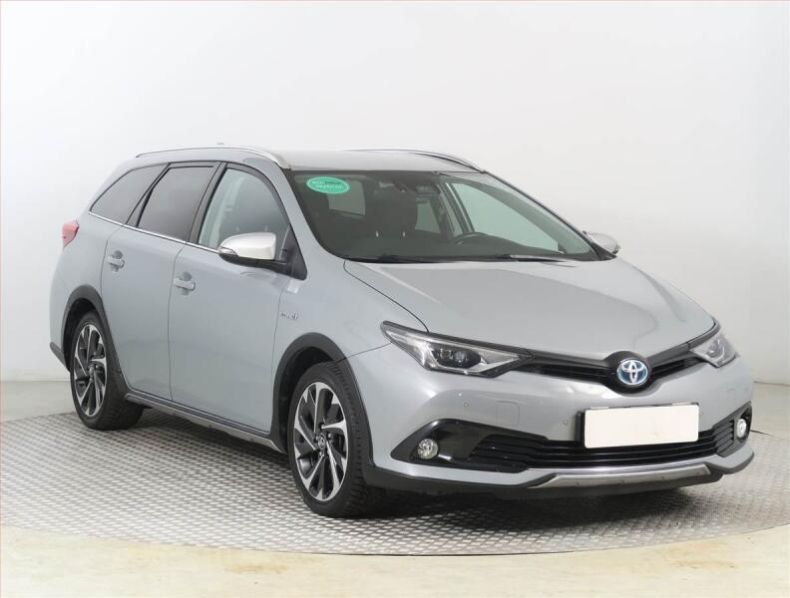 Toyota Auris - hlavní foto