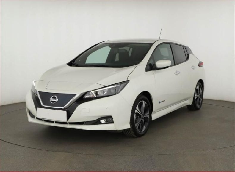 Nissan Leaf - hlavní fotka