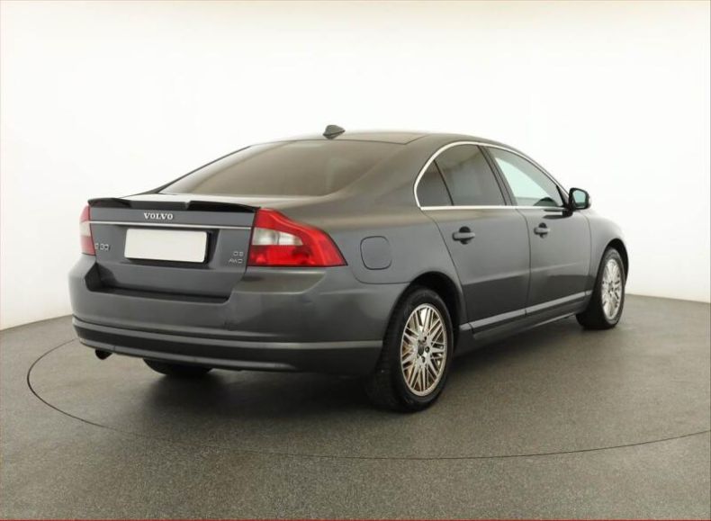 Volvo S80 - hlavní fotka