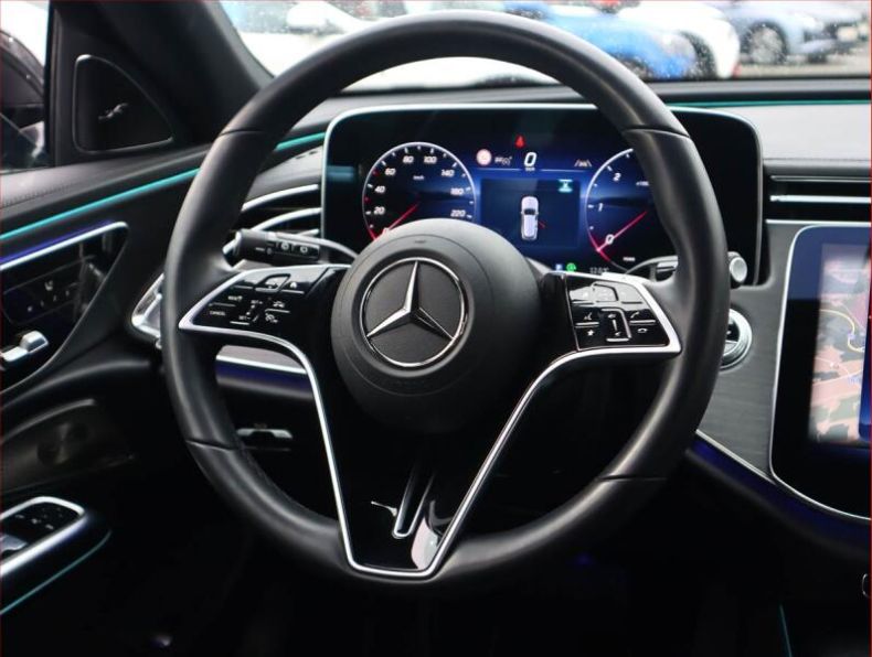 Mercedes Třída E - hlavní fotka