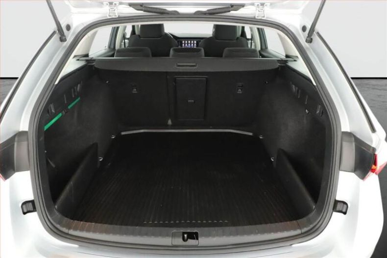 Škoda Octavia - hlavní fotka