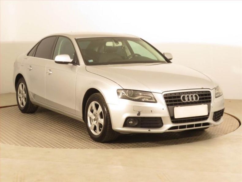 Audi A4 - hlavní foto