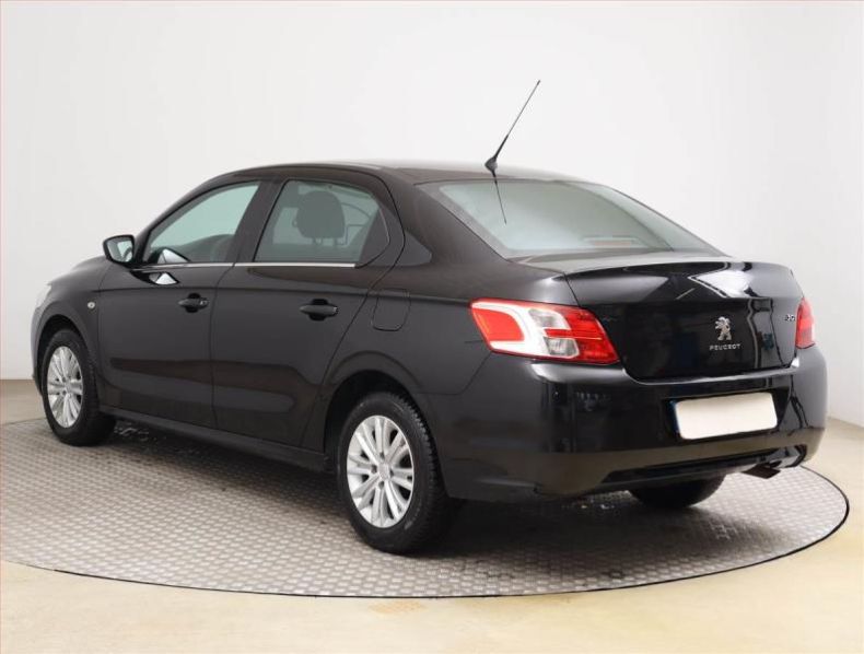 Peugeot 301 - hlavní fotka