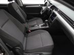 Volkswagen Passat - fotka číslo 8