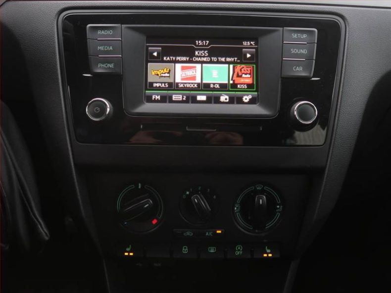 Škoda Rapid - hlavní fotka