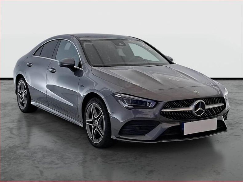 Mercedes Třída CLA - hlavní foto