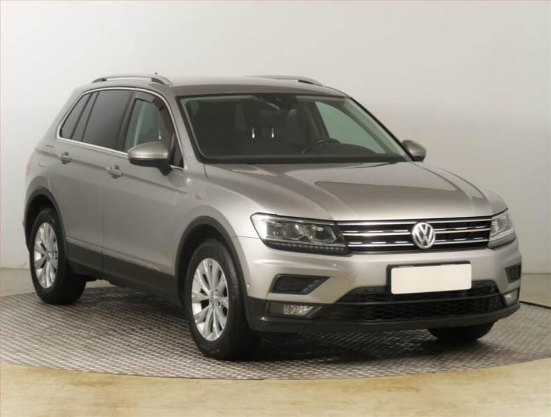 Volkswagen Tiguan - hlavní fotka