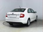 Škoda Rapid - fotka číslo 4