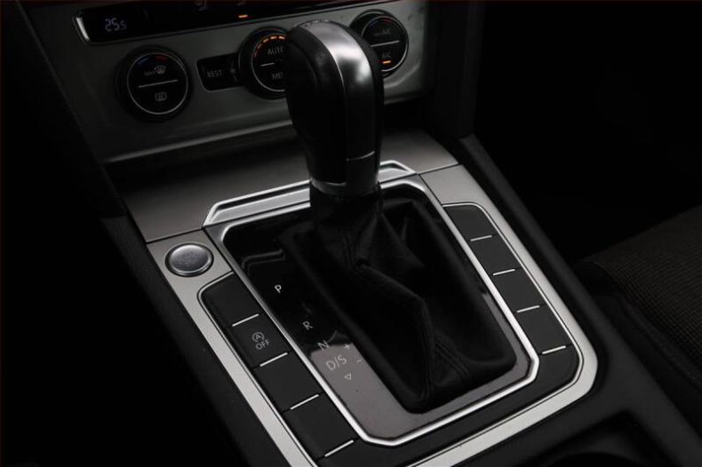 Volkswagen Passat - hlavní foto