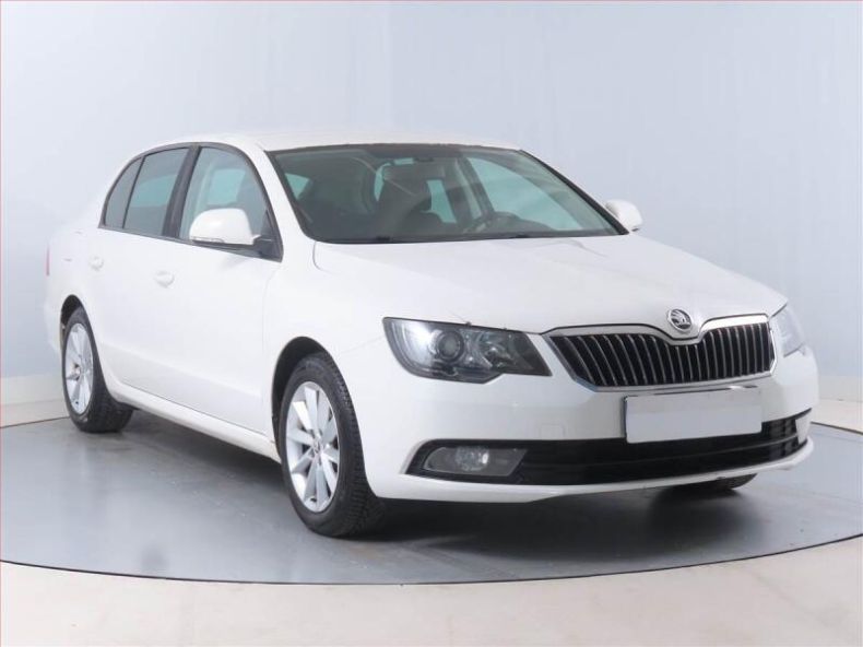 Škoda Superb - hlavní fotka inzerátu