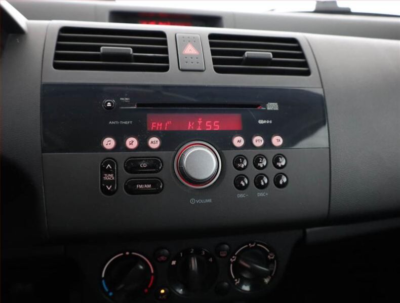 Suzuki Swift - hlavní fotka
