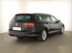 Volkswagen Passat - fotka číslo 4